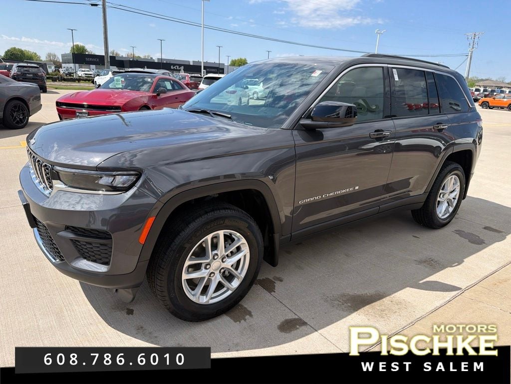 2025 Jeep Grand Cherokee Laredo X 4x4