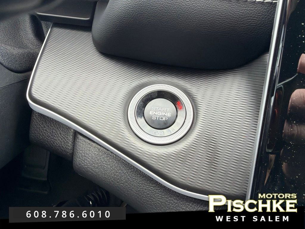 2025 Jeep Grand Cherokee Laredo X 4x4
