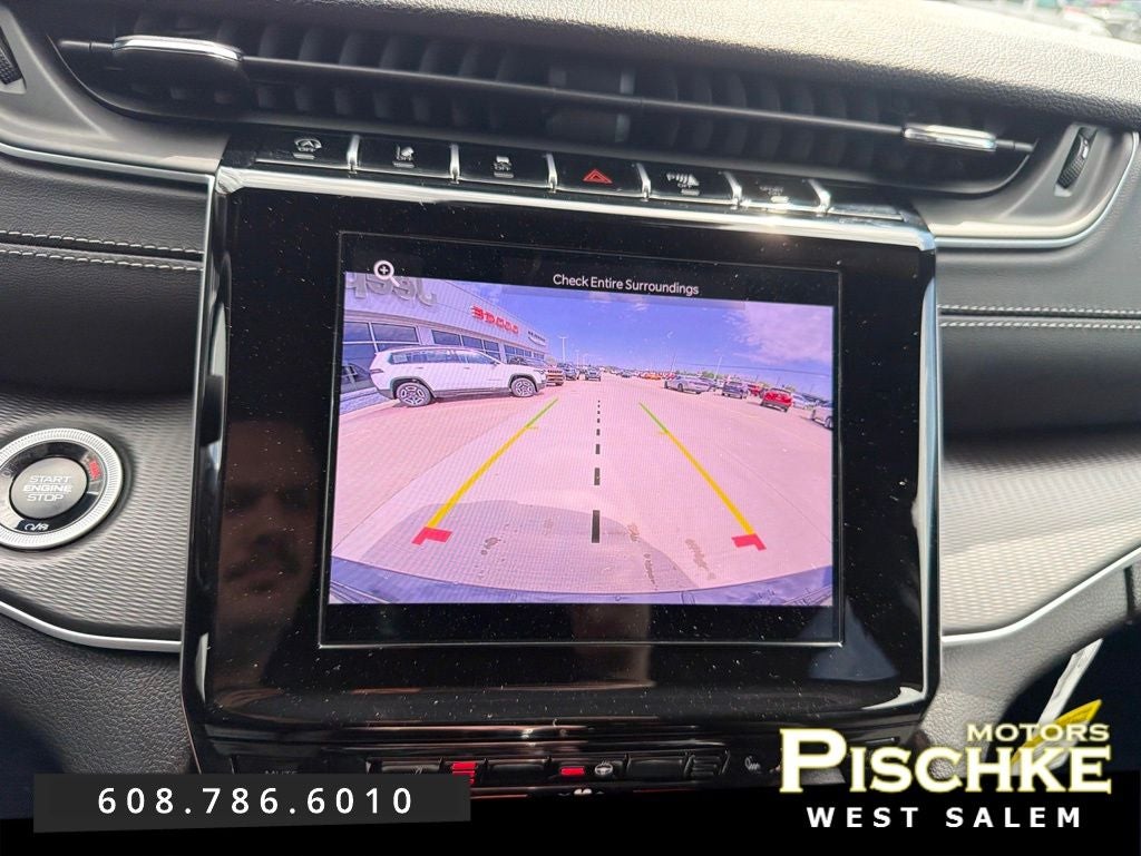 2025 Jeep Grand Cherokee Laredo X 4x4