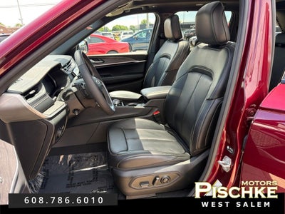 2025 Jeep Grand Cherokee Limited 4x4
