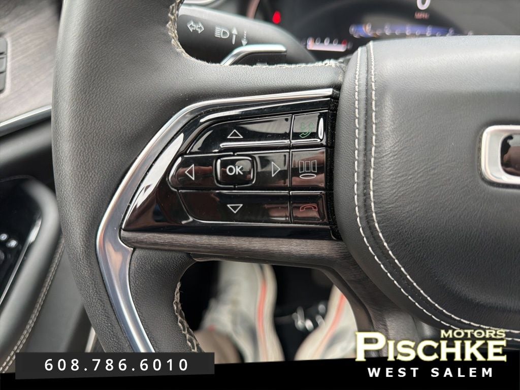 2023 Jeep Grand Cherokee Overland 4x4