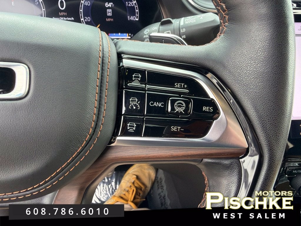 2023 Jeep Grand Cherokee Summit 4x4