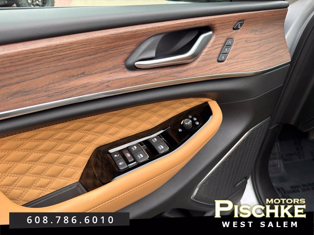 2023 Jeep Grand Cherokee Summit 4x4