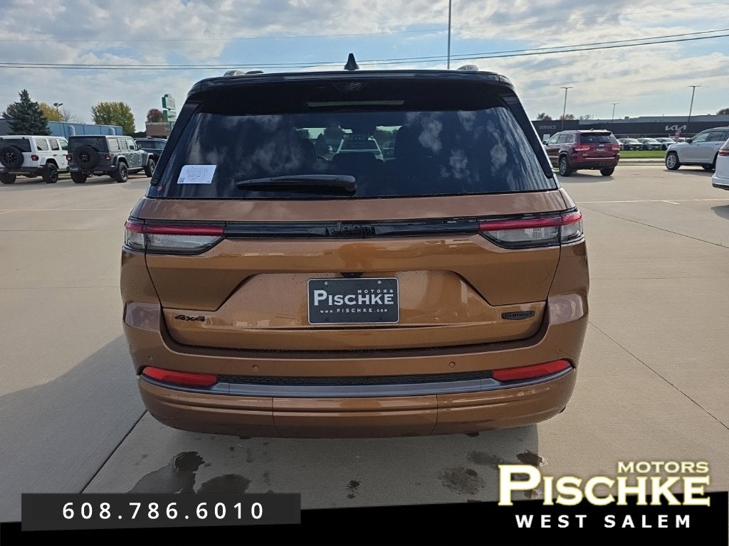 2027 Jeep Grand Cherokee GRAND CHEROKEE SUMMIT 4X4
