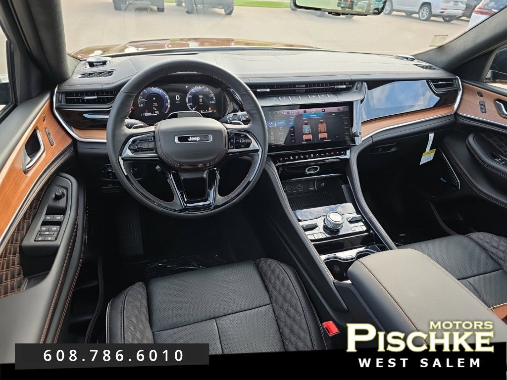 2027 Jeep Grand Cherokee GRAND CHEROKEE SUMMIT 4X4