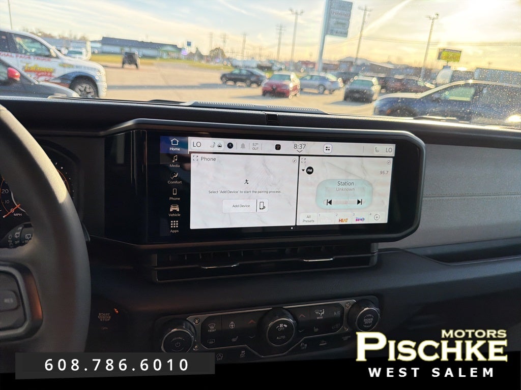 2024 Jeep Wrangler 4-Door Willys 4x4