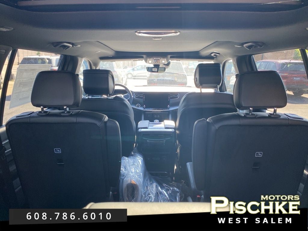 2026 Jeep Grand Wagoneer GRAND WAGONEER UPLAND 4X4