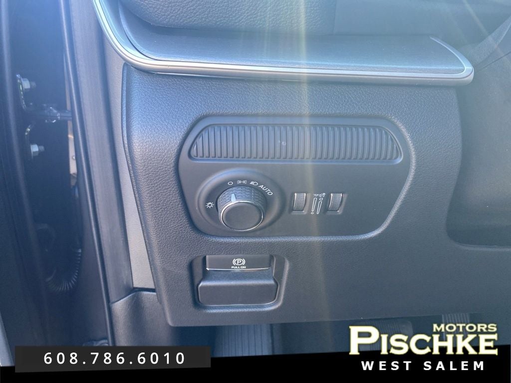2026 Jeep Grand Wagoneer GRAND WAGONEER UPLAND 4X4