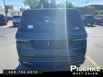 2026 Jeep Grand Wagoneer GRAND WAGONEER UPLAND 4X4