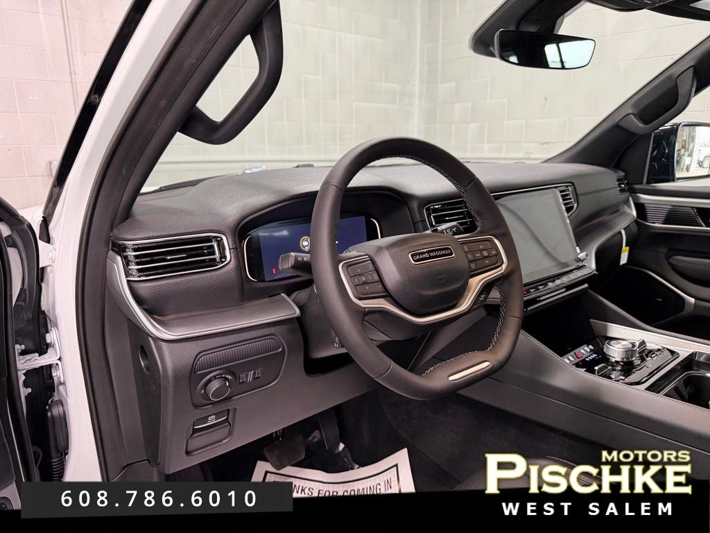 2026 Jeep Grand Wagoneer GRAND WAGONEER UPLAND 4X4