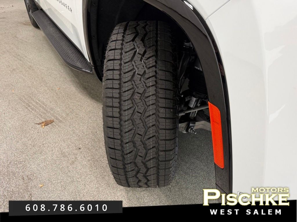 2026 Jeep Grand Wagoneer GRAND WAGONEER UPLAND 4X4