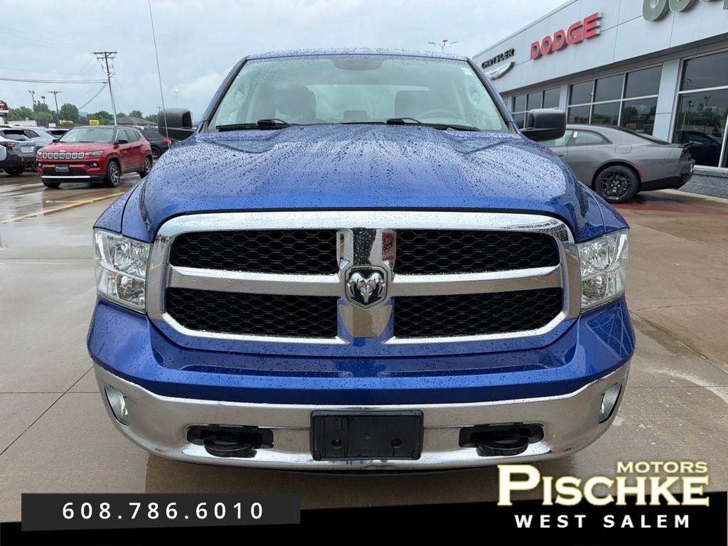 2017 RAM 1500 SLT