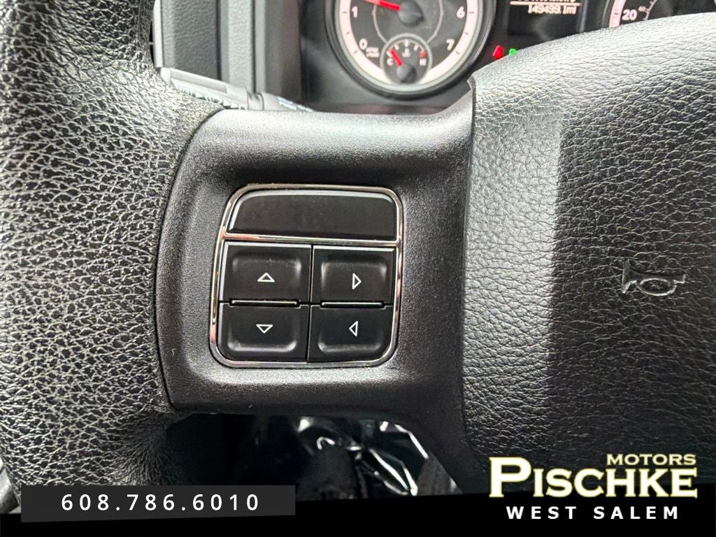 2016 RAM 1500 ST