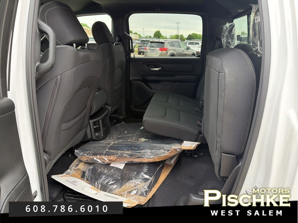 2025 RAM 1500 Tradesman Crew Cab 4x4 5'7' Box