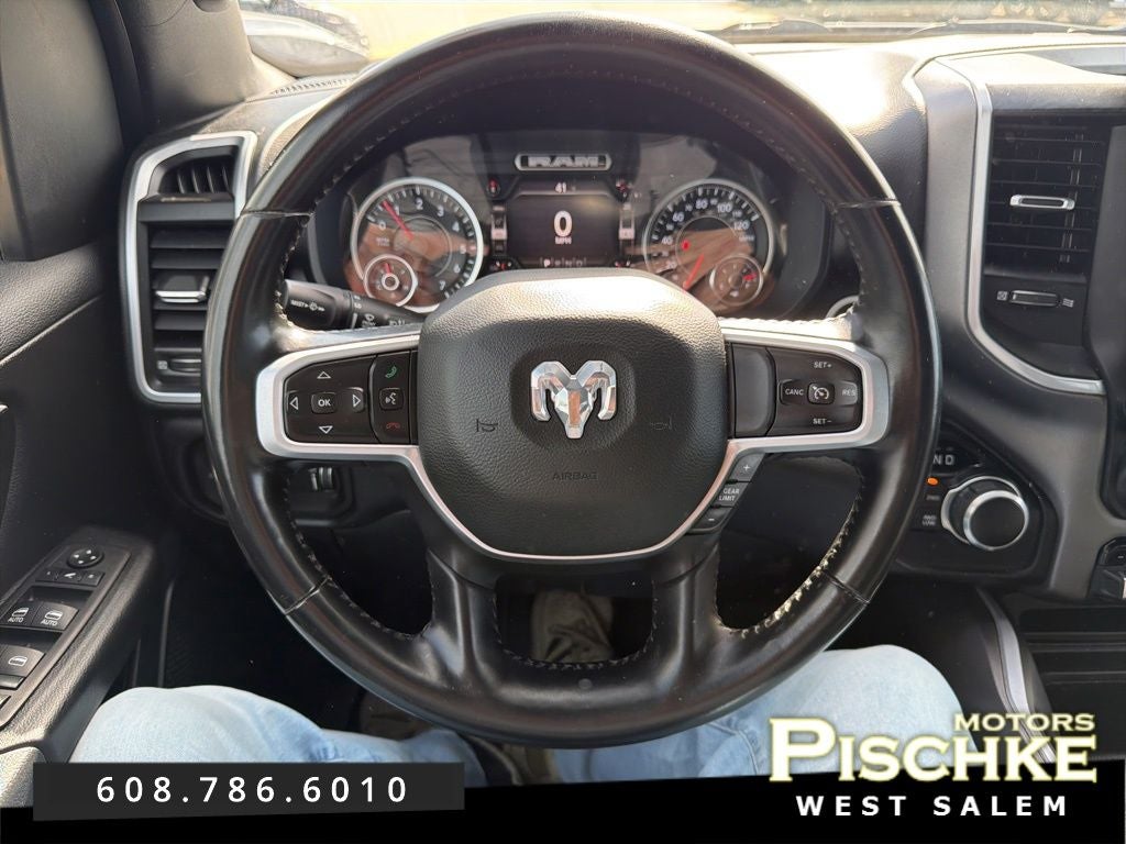 2022 RAM 1500 Big Horn Quad Cab 4x4 6'4' Box