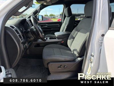 2022 RAM 1500 Big Horn Quad Cab 4x4 6'4' Box