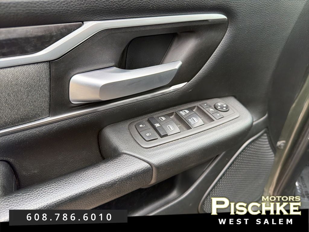 2021 RAM 1500 Big Horn Quad Cab 4x4 6'4' Box