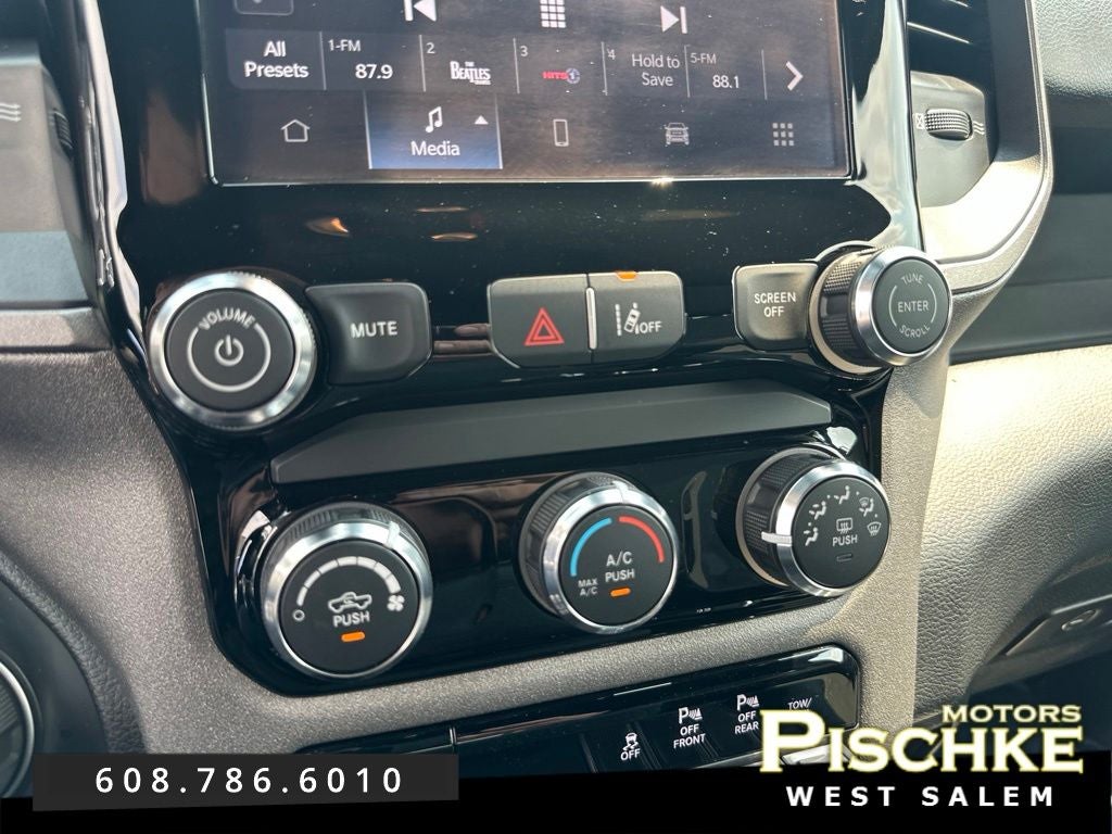 2025 RAM 1500 Tradesman Quad Cab 4x4 6'4' Box