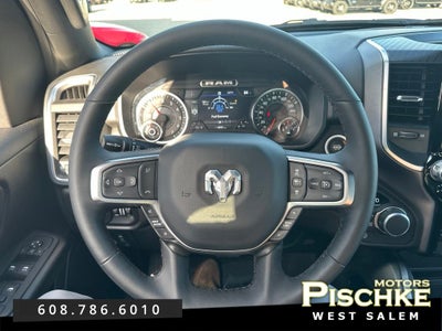 2025 RAM 1500 Big Horn Crew Cab 4x4 5'7' Box