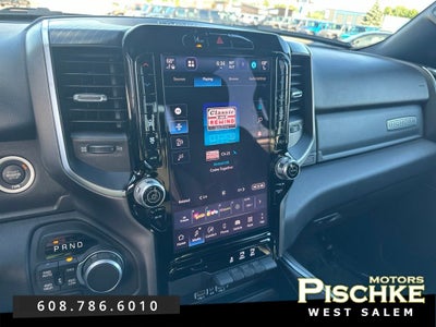 2025 RAM 1500 Big Horn Crew Cab 4x4 5'7' Box