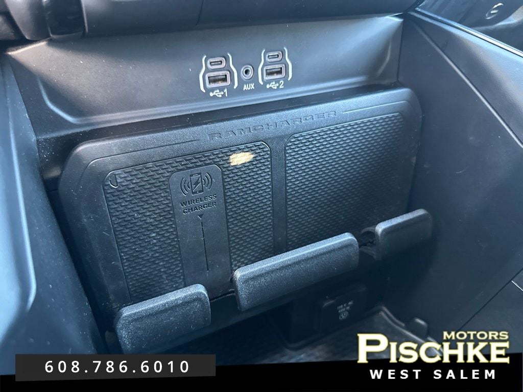 2025 RAM 1500 Big Horn Crew Cab 4x4 5'7' Box