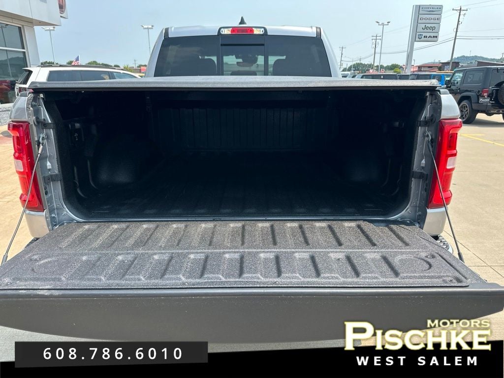 2025 RAM 1500 Big Horn Crew Cab 4x4 5'7' Box