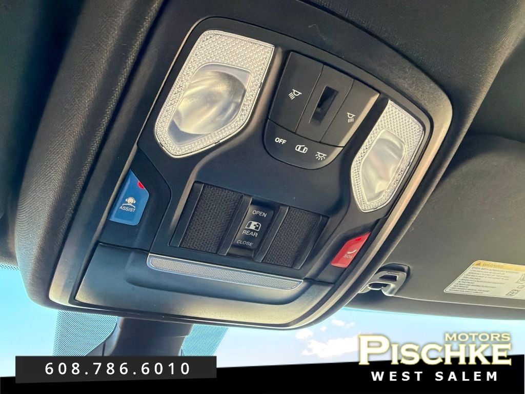 2023 RAM 1500 Big Horn Crew Cab 4x4 5'7' Box