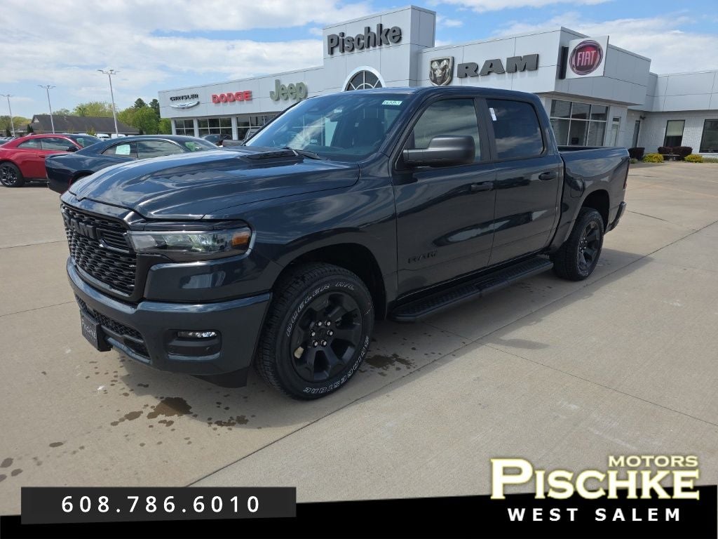 2026 RAM Ram 1500 RAM 1500 EXPRESS CREW CAB 4X4 5'7' BOX