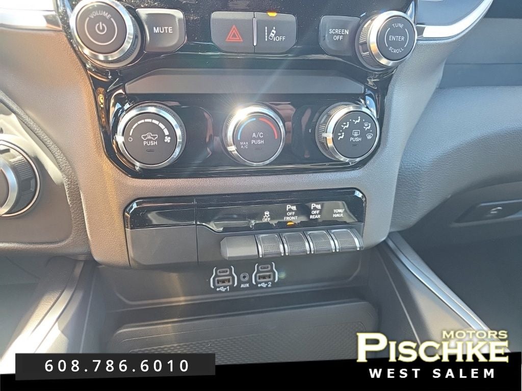 2026 RAM Ram 1500 RAM 1500 EXPRESS CREW CAB 4X4 5'7' BOX