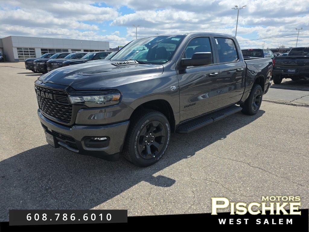 2026 RAM Ram 1500 RAM 1500 EXPRESS CREW CAB 4X4 5'7' BOX