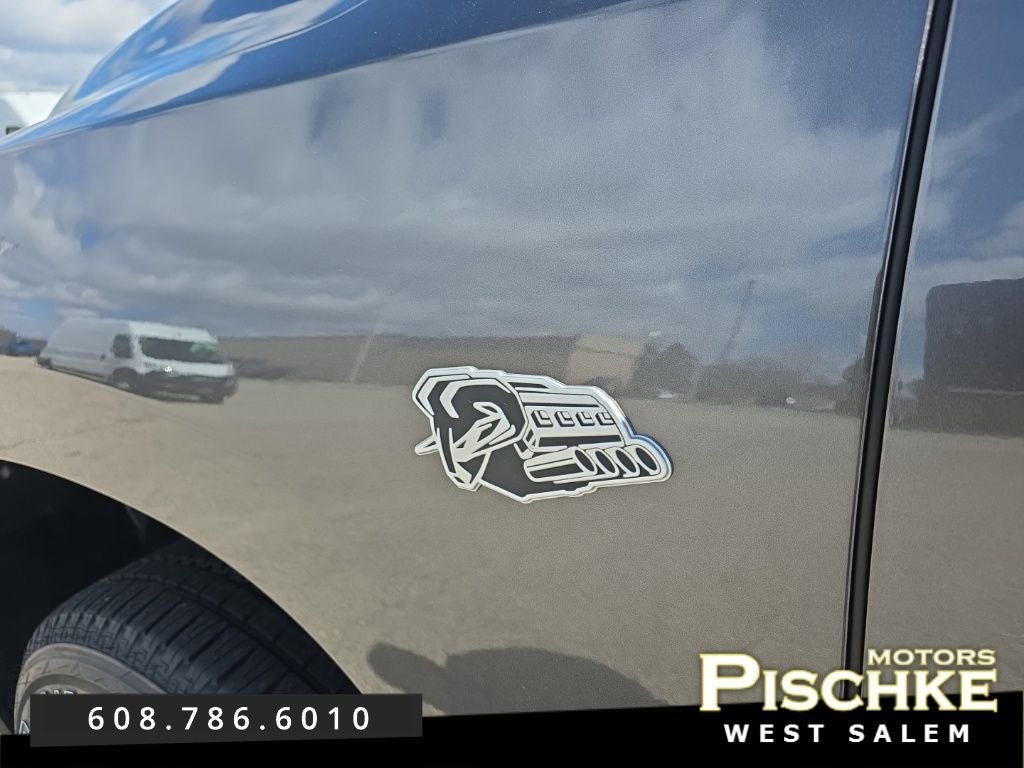 2026 RAM Ram 1500 RAM 1500 EXPRESS CREW CAB 4X4 5'7' BOX