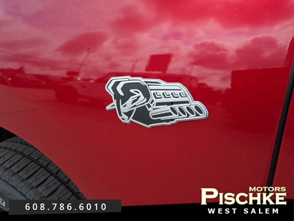 2026 RAM Ram 1500 RAM 1500 EXPRESS CREW CAB 4X4 5'7' BOX