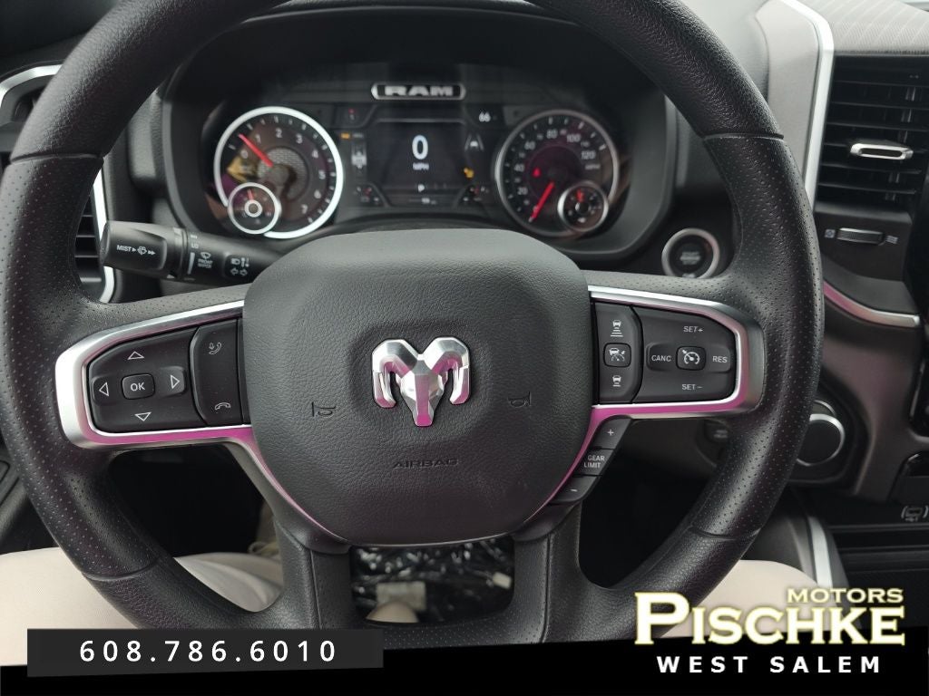 2026 RAM Ram 1500 RAM 1500 EXPRESS CREW CAB 4X4 5'7' BOX