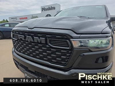 2026 RAM Ram 1500 RAM 1500 EXPRESS CREW CAB 4X4 5'7' BOX