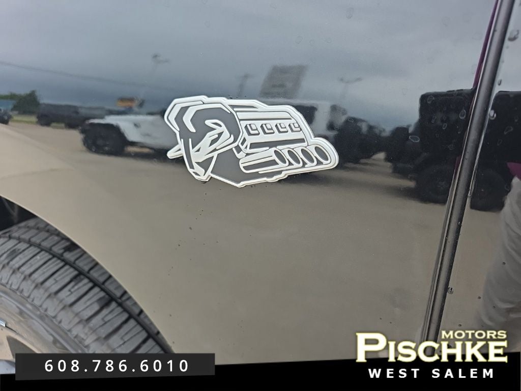 2026 RAM Ram 1500 RAM 1500 EXPRESS CREW CAB 4X4 5'7' BOX