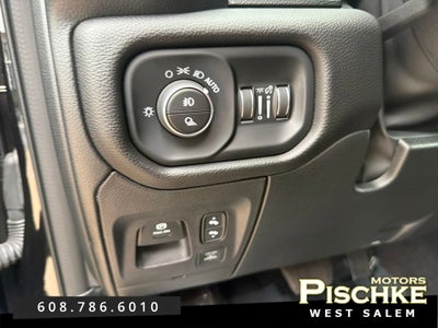 2025 RAM Ram 1500 Big Horn Crew Cab 4x4 6'4' Box