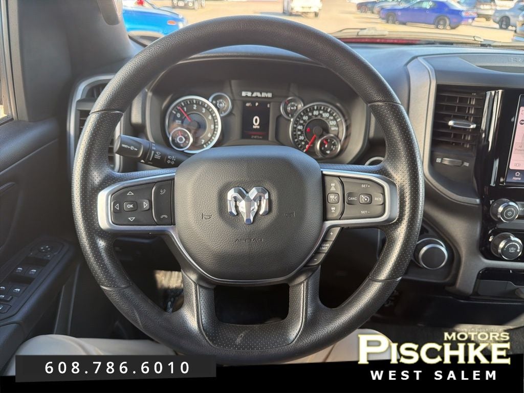 2025 RAM 1500 Tradesman Crew Cab 4x4 6'4' Box