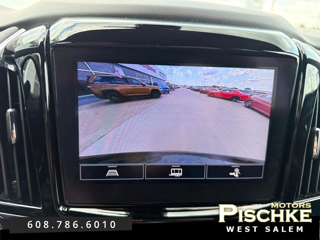 2023 Chevrolet Traverse AWD LT Cloth
