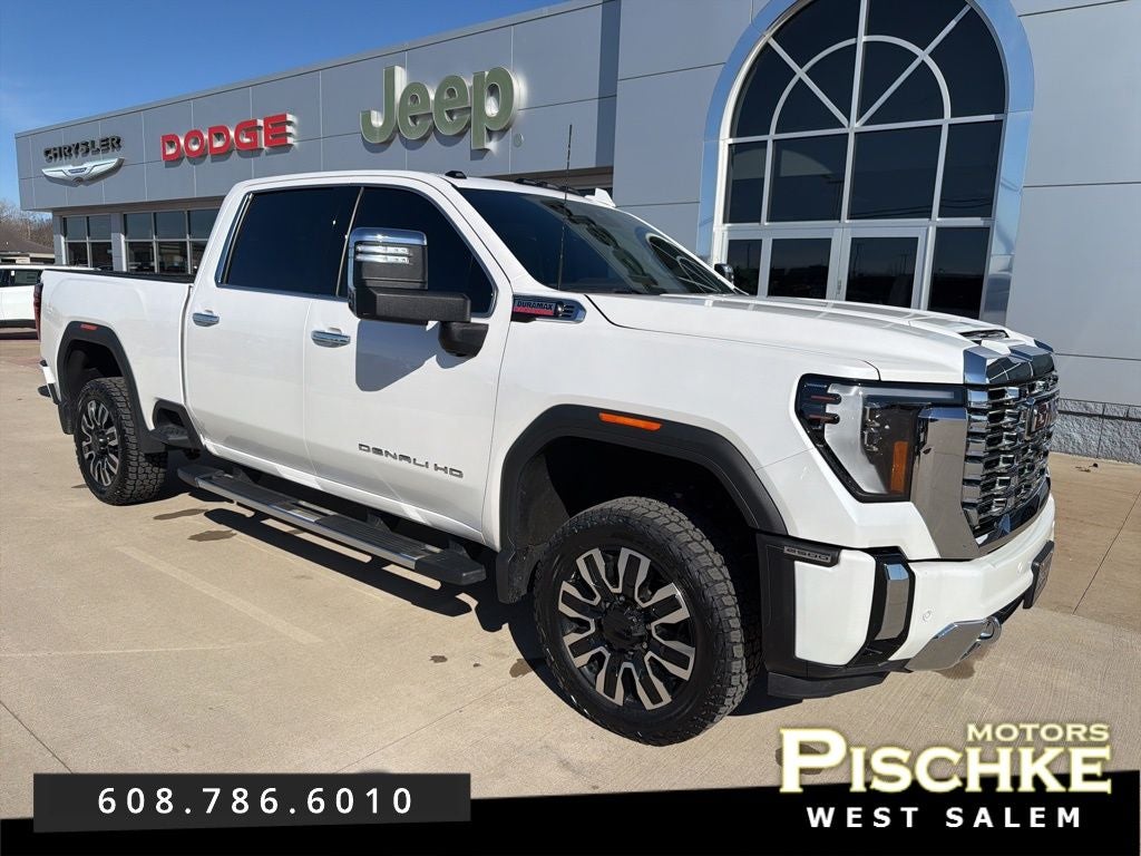 2024 GMC Sierra 2500HD 4WD Crew Cab Standard Bed Denali