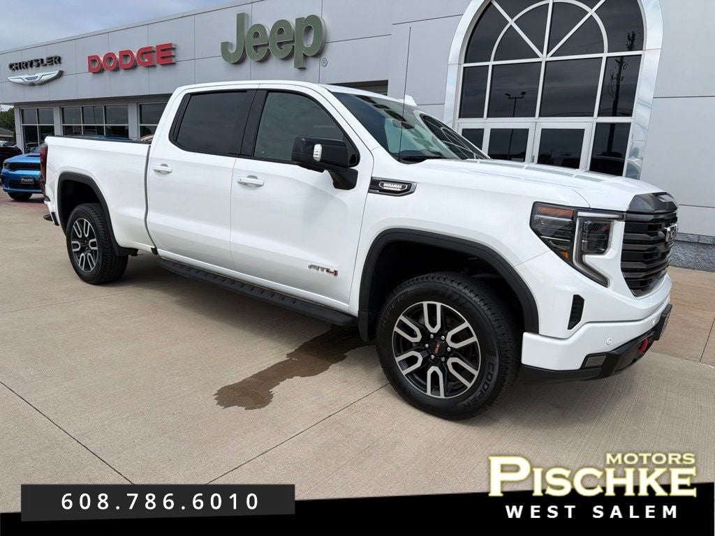 2022 GMC Sierra 1500 AT4