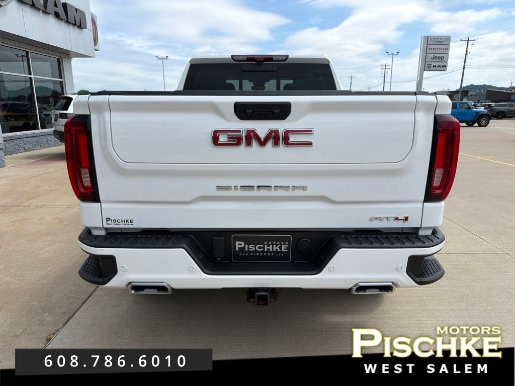 2022 GMC Sierra 1500 AT4