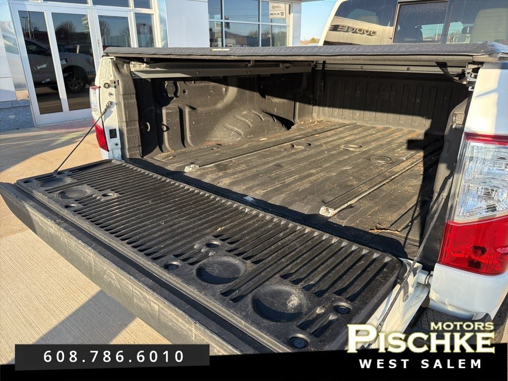 2019 Nissan TITAN XD SL Diesel