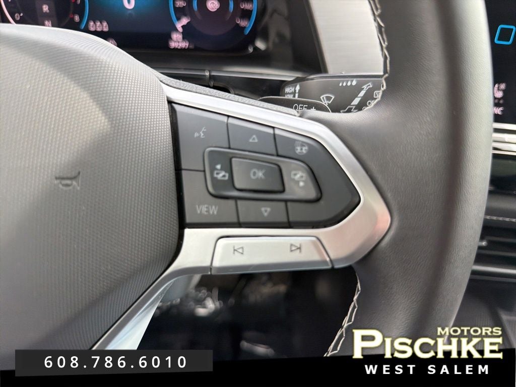 2024 Volkswagen Atlas Cross Sport 2.0T SE w/Technology