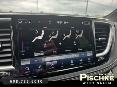 2027 Chrysler Pacifica PACIFICA SELECT