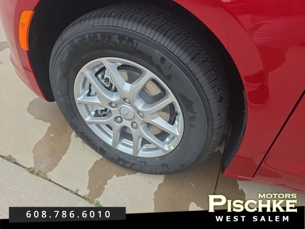 2027 Chrysler Pacifica PACIFICA SELECT
