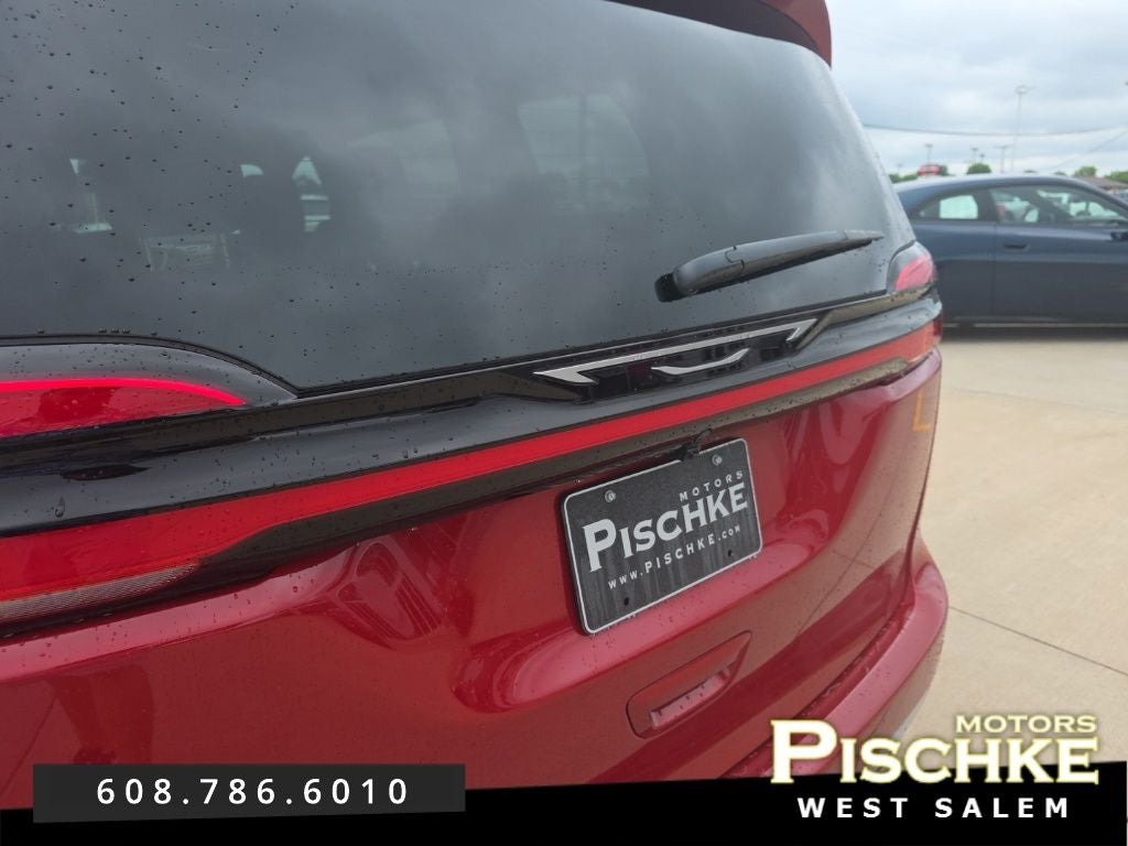 2027 Chrysler Pacifica PACIFICA SELECT
