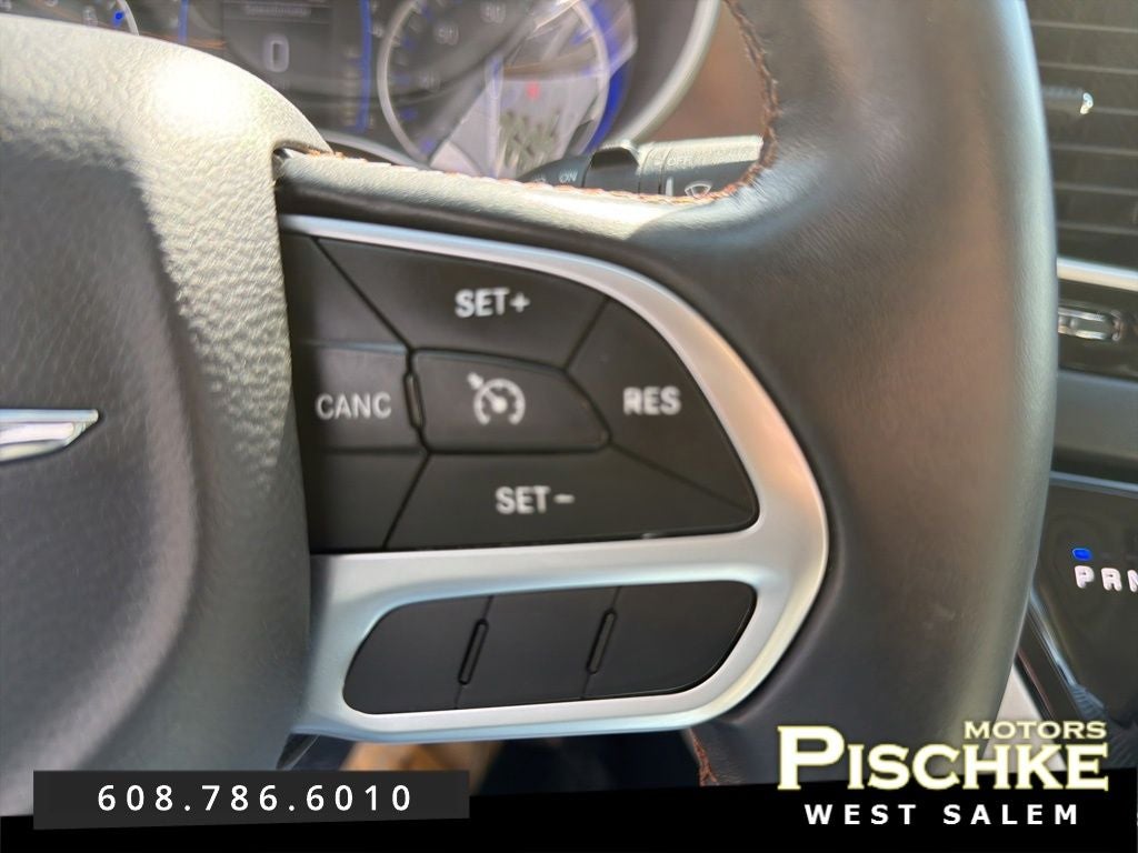 2017 Chrysler Pacifica Touring-L