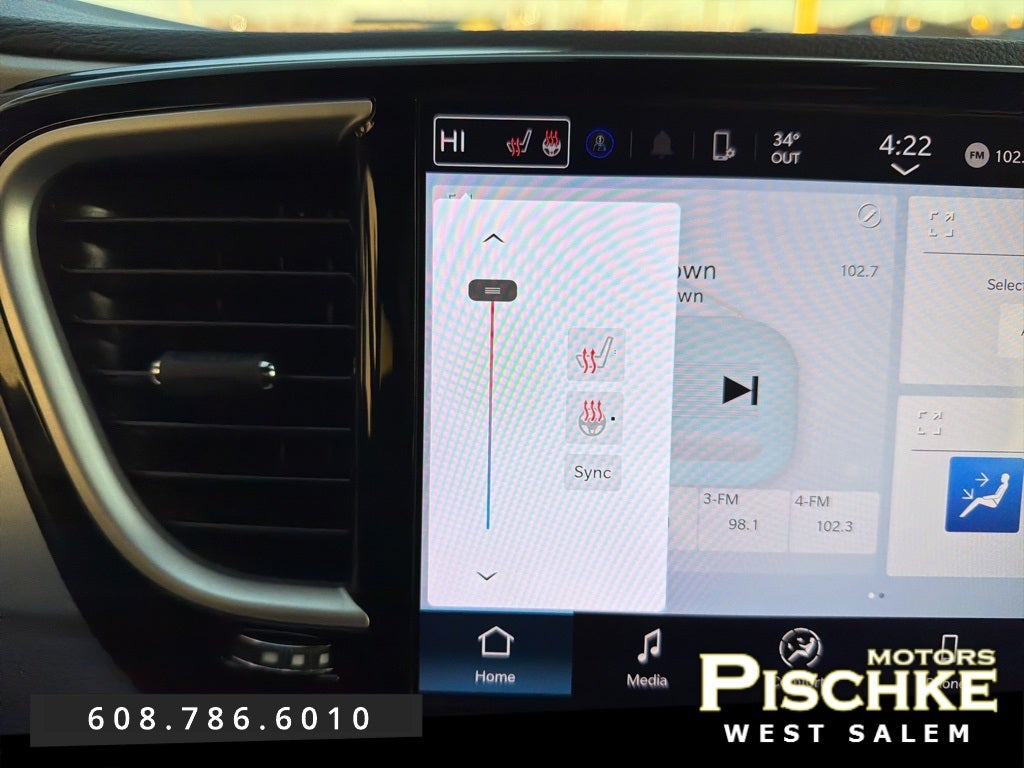 2024 Chrysler Pacifica Touring L