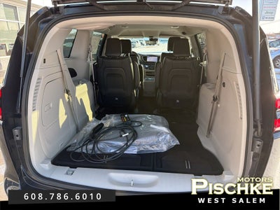 2023 Chrysler Pacifica Hybrid Touring L