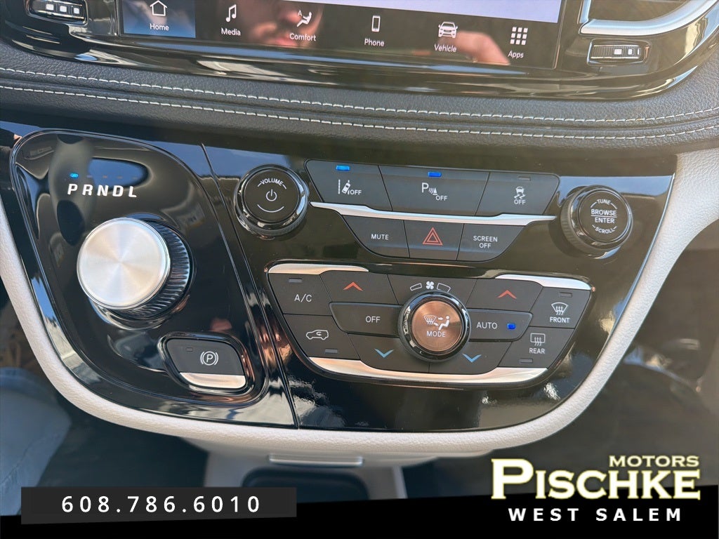 2023 Chrysler Pacifica Hybrid Touring L